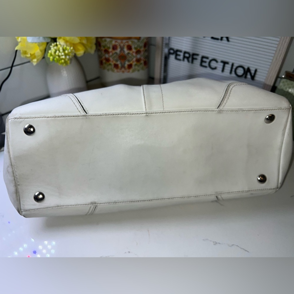 Coach Hampton F13811 | White Leather Satchel Bag | Bag Only | See Photos - Picture 12 of 16